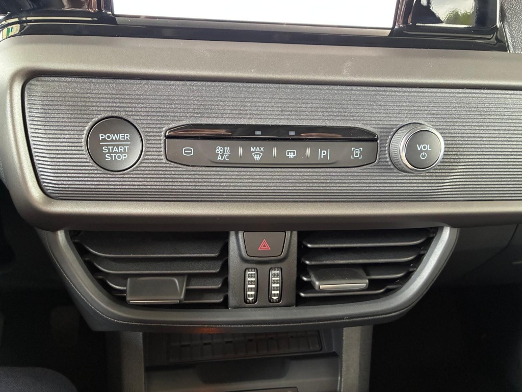 FORD Tourneo Titanium 1.0 EcoBoost - ref: 7-66423 - Photo 18