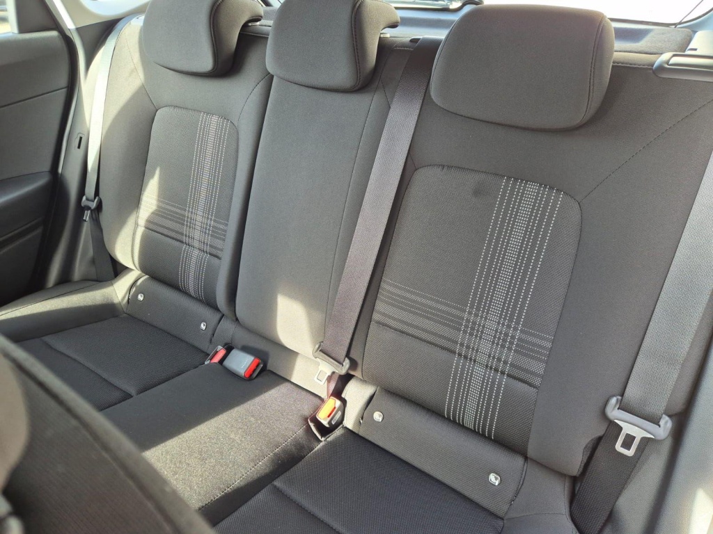 HYUNDAI i20 1.0 Gasoline 90hp - ref: 7-66549 - Photo 12