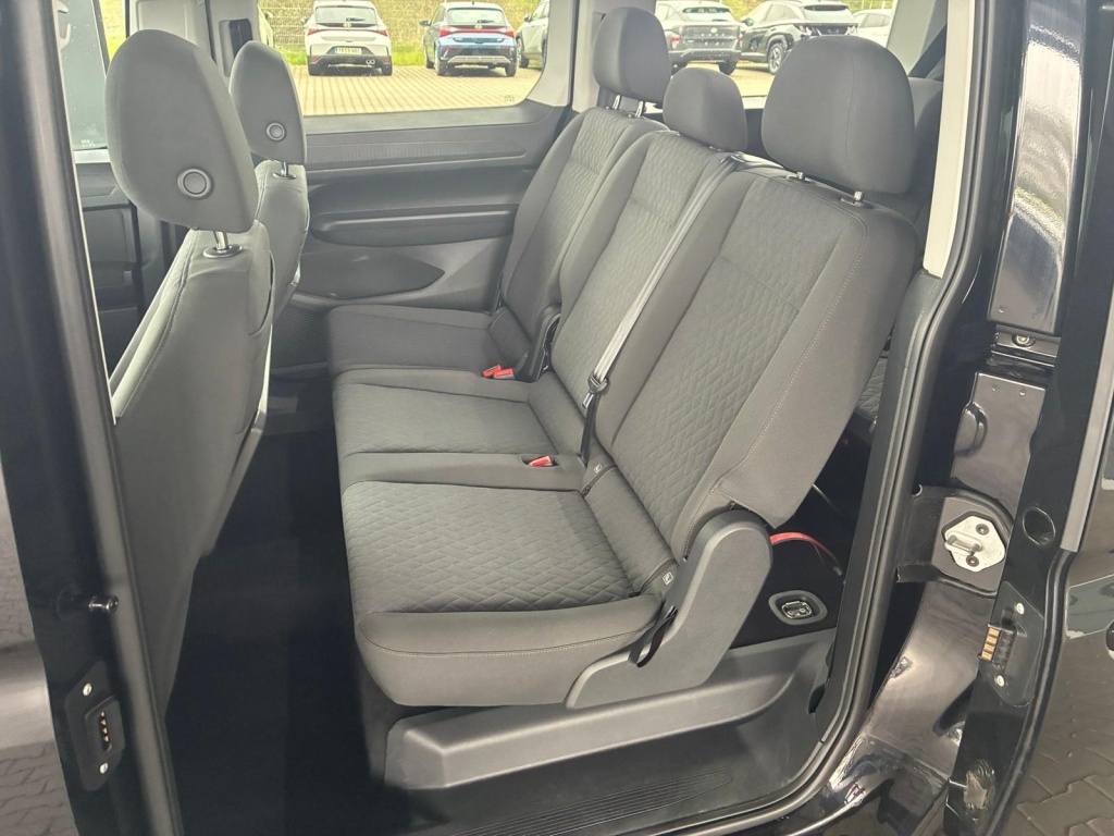 VOLKSWAGEN Caddy Life eHybrid 1.5 PHEV 150 PS DSG - ref: 7-67169 - Photo 6