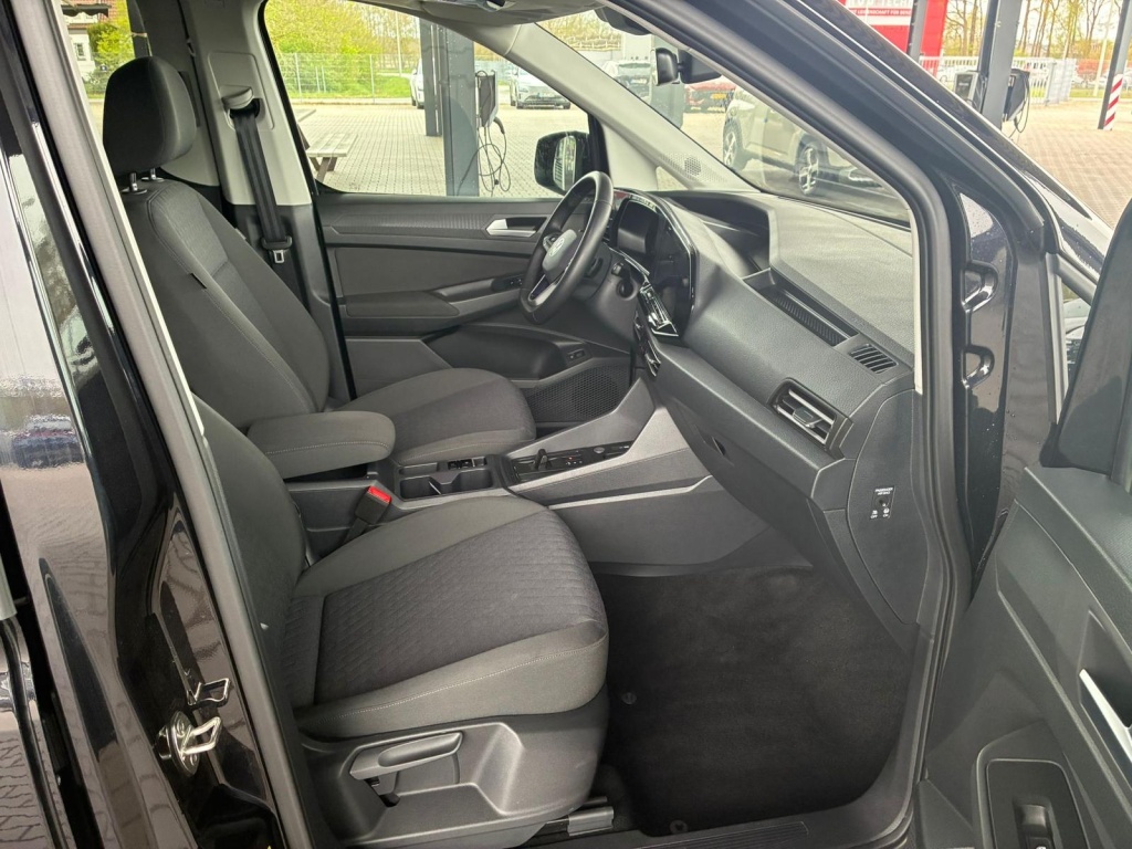 VOLKSWAGEN Caddy Life eHybrid 1.5 PHEV 150 PS DSG - ref: 7-67169 - Photo 8