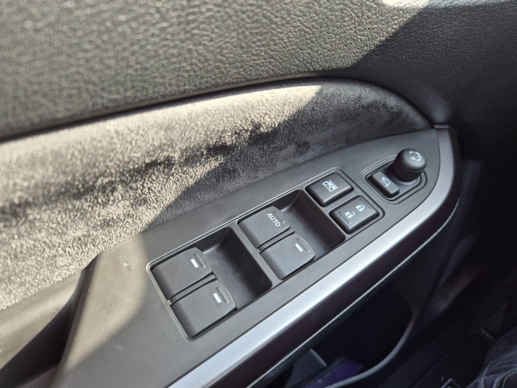 SUZUKI Vitara Comfort+ 1.4 Gasoline 110hp - ref: 7-67203 - Photo 13