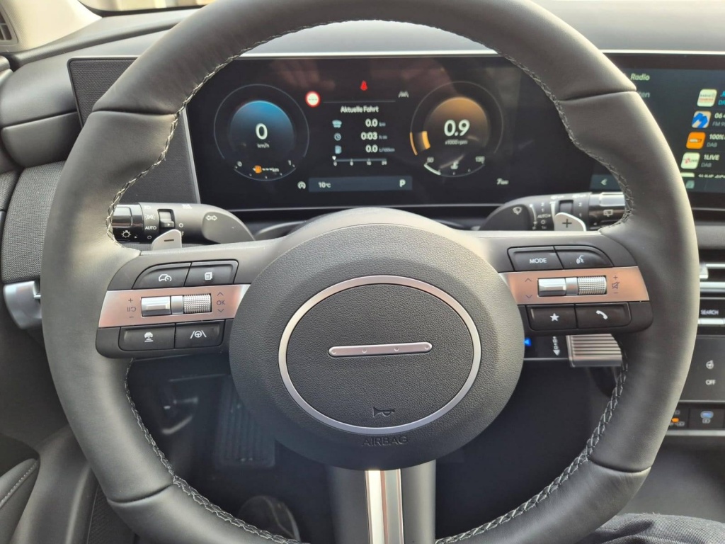 HYUNDAI Tucson Trend 1.6 Gasoline 150hp - ref: 7-67209 - Photo 13