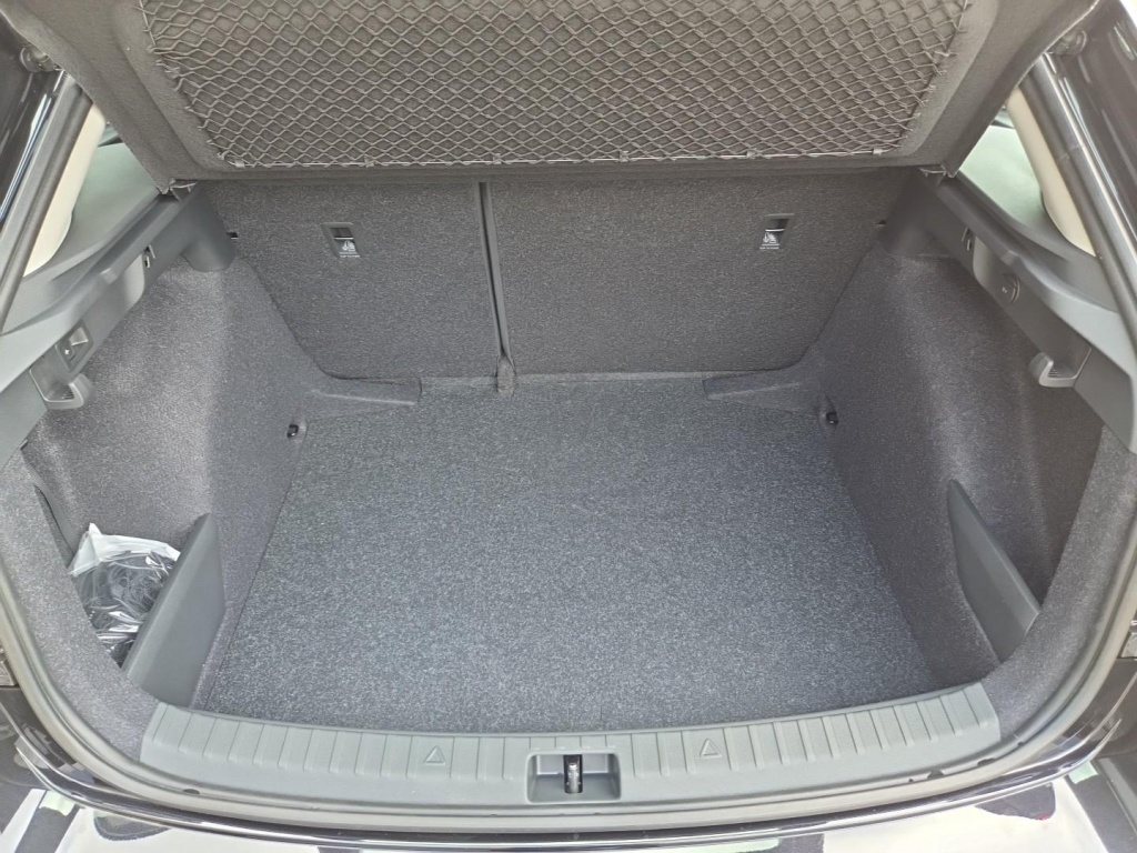 SKODA Scala Selection 1.0 Gasoline 116hp DSG - ref: 7-68023 - Photo 9