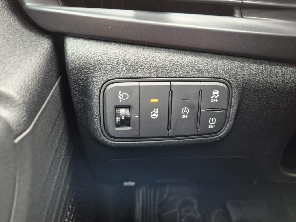 HYUNDAI i20 Trend 1.0 Gasoline 90hp - ref: 7-68025 - Photo 14