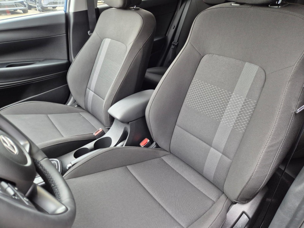 HYUNDAI i20 Trend 1.0 Gasoline 90hp - ref: 7-68027 - Photo 11