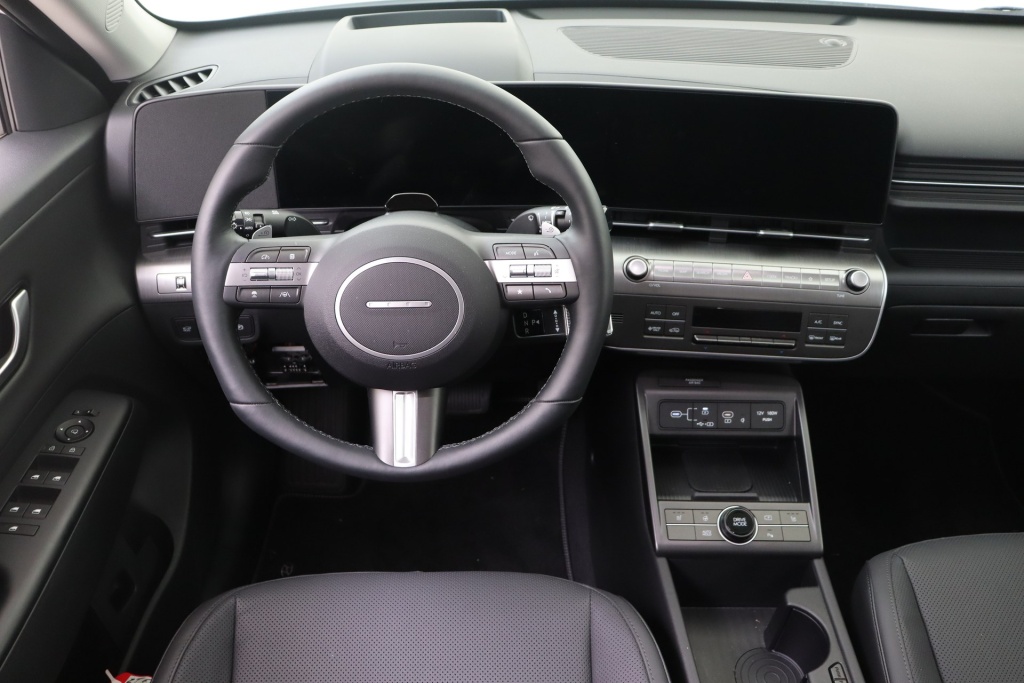HYUNDAI Kona Shine 17 65 kWh 214 - ref: 7-68340 - Photo 11