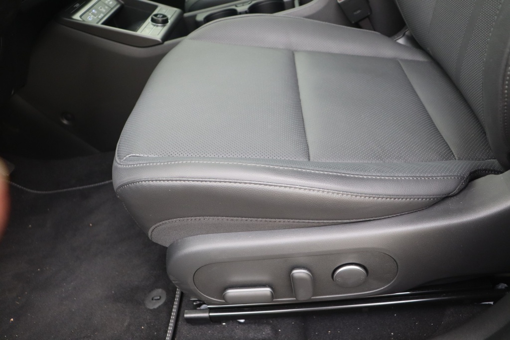 HYUNDAI Kona Shine 17 65 kWh 214 - ref: 7-68340 - Photo 14