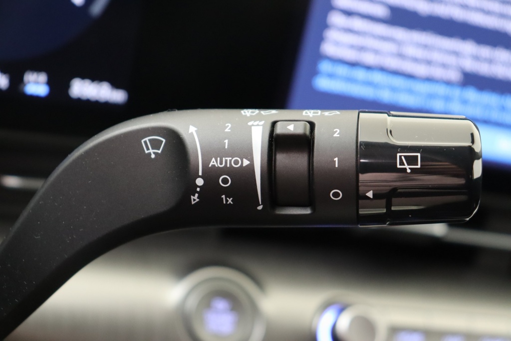 HYUNDAI Kona Shine 17 65 kWh 214 - ref: 7-68340 - Photo 19