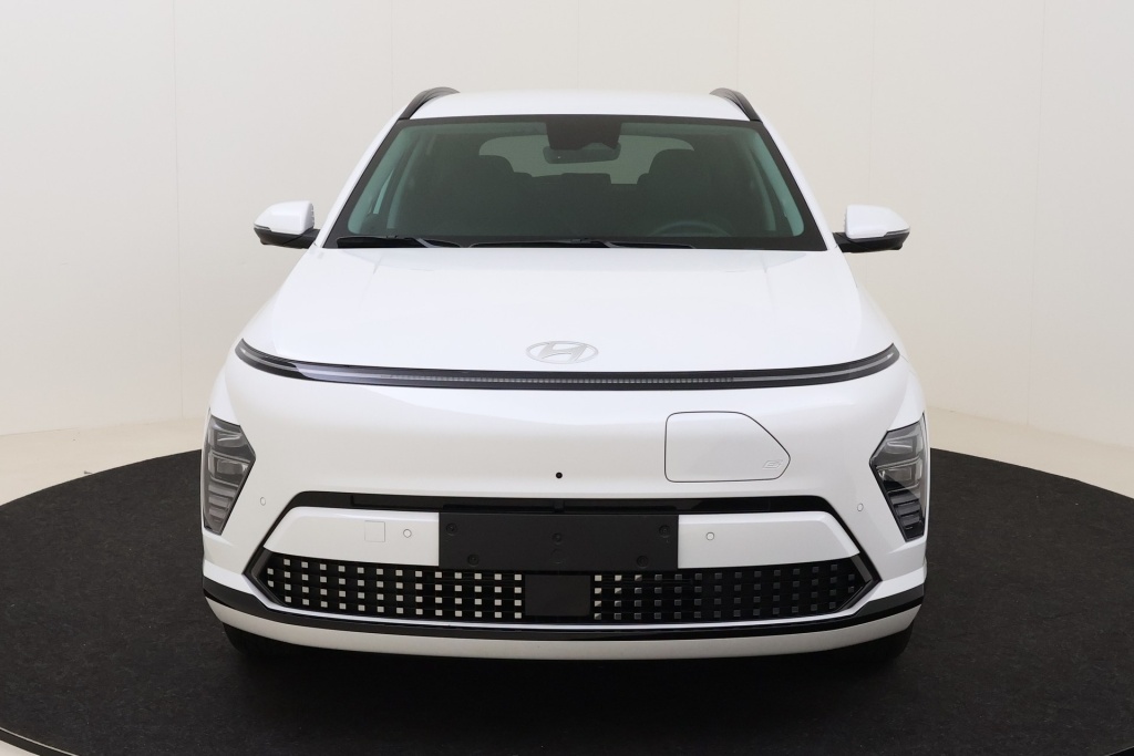 HYUNDAI Kona Shine 17 65 kWh 214 - ref: 7-68340 - Photo 2