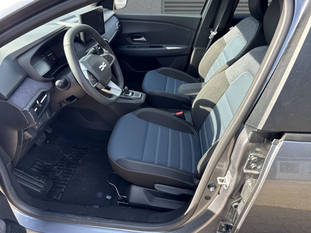 DACIA Jogger Journey Full-Hybrid 155 - ref: 7-68714 - Photo 4