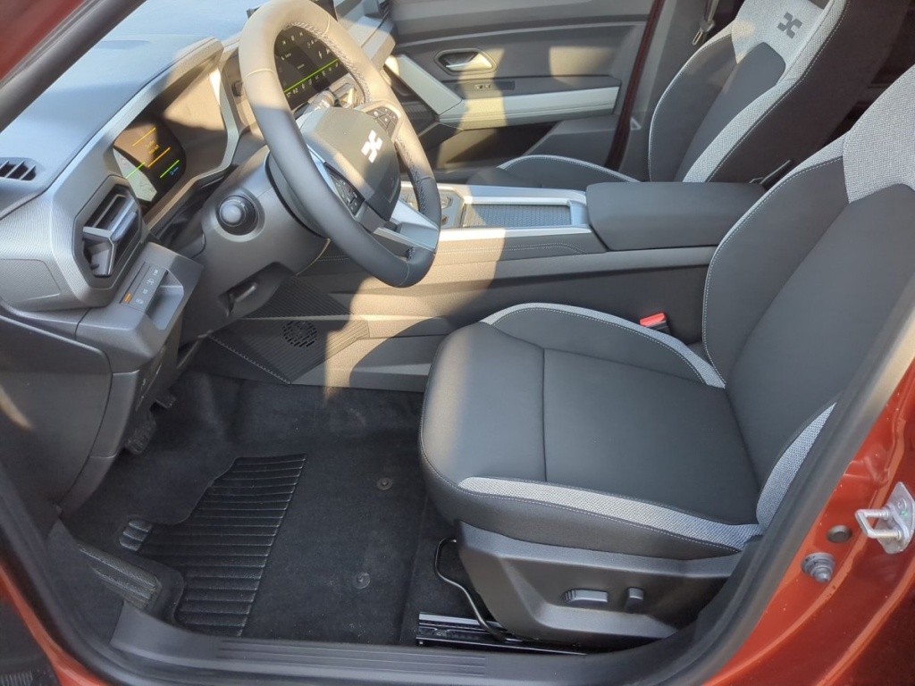 DACIA Bigster Journey Full-Hybrid 155 - ref: 7-68750 - Photo 4