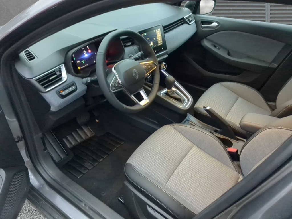 RENAULT Clio Techno TCe 90 X-Tronic Autom. - ref: 7-68943 - Photo 4