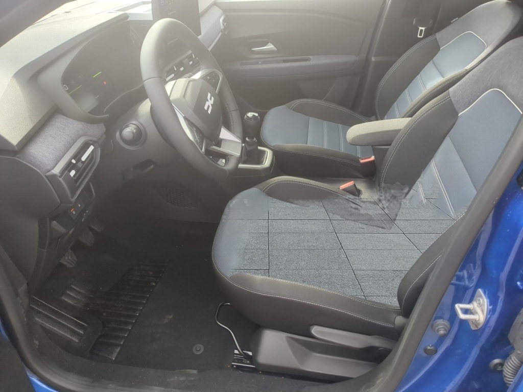 DACIA Sandero Journey TCe 100 - ref: 7-69175 - Photo 4