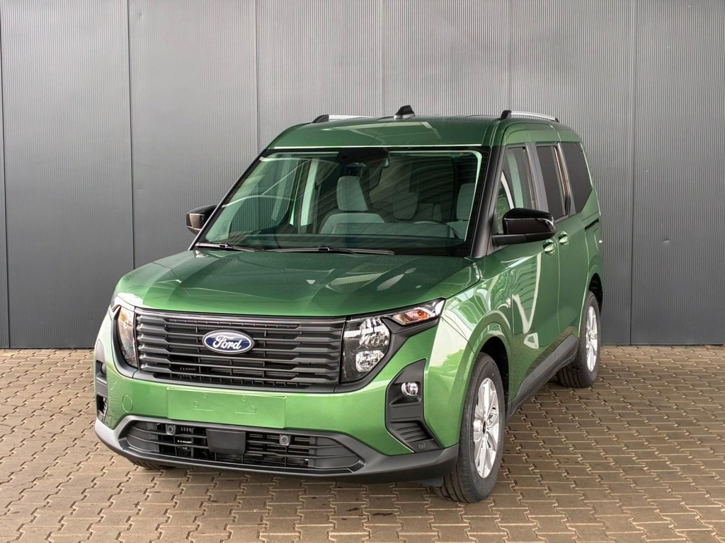 FORD Tourneo Titanium 1.0 EcoBoost - ref: 7-69358 - Photo 1