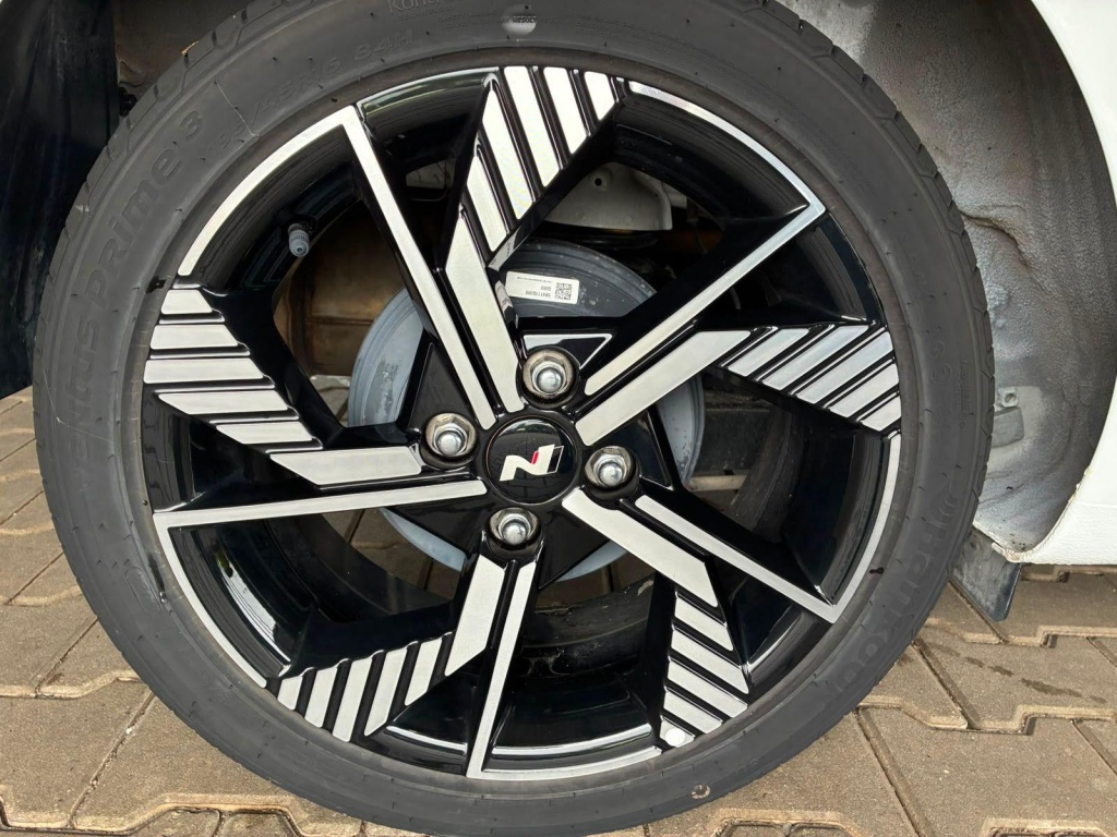HYUNDAI i10 N-Line MPI 1.2 79PS - ref: 7-69406 - Photo 13