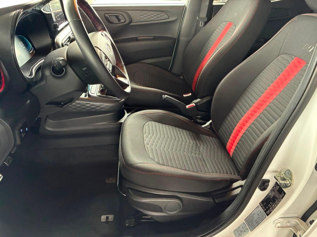 HYUNDAI i10 N-Line MPI 1.2 79PS - ref: 7-69406 - Photo 5