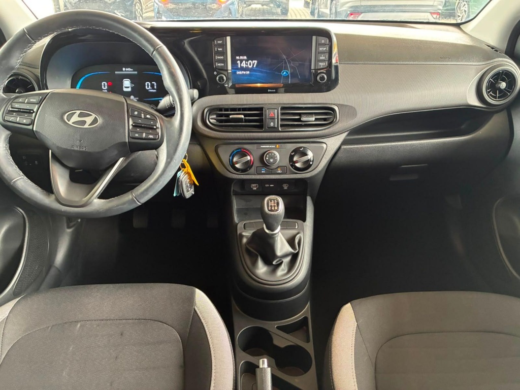 HYUNDAI i10 Comfort MPI 1.0 63PS - ref: 7-69431 - Photo 9