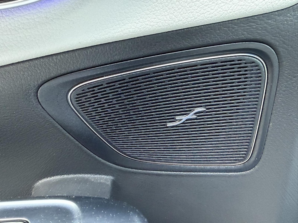 MERCEDES Classe C AMG-Line 300 - ref: 7-69723 - Photo 17