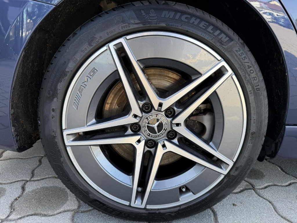 MERCEDES Classe C AMG-Line 300 - ref: 7-69723 - Photo 9