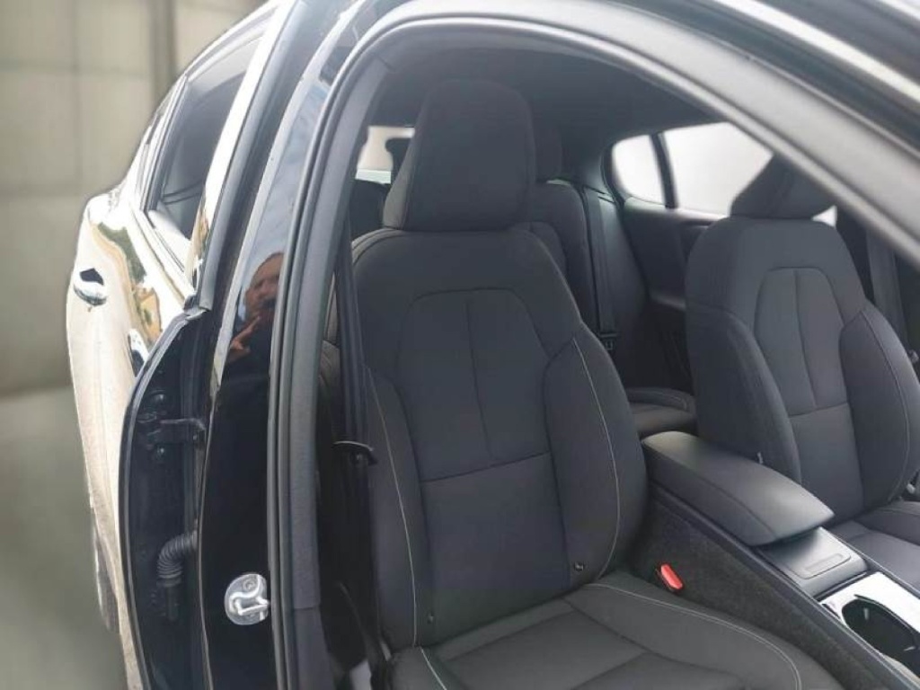 VOLVO C40 Ultimate Electric 408hp AWD - ref: 7-69724 - Photo 14