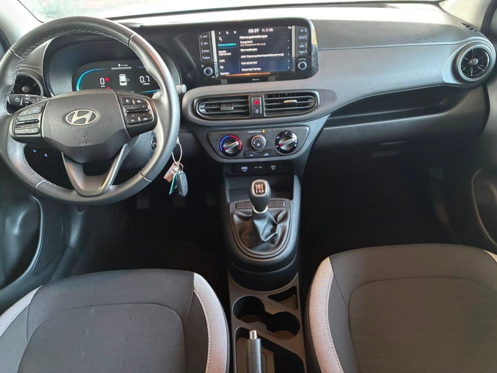 HYUNDAI i10 Comfort MPI 1.0 63PS - ref: 7-69776 - Photo 9