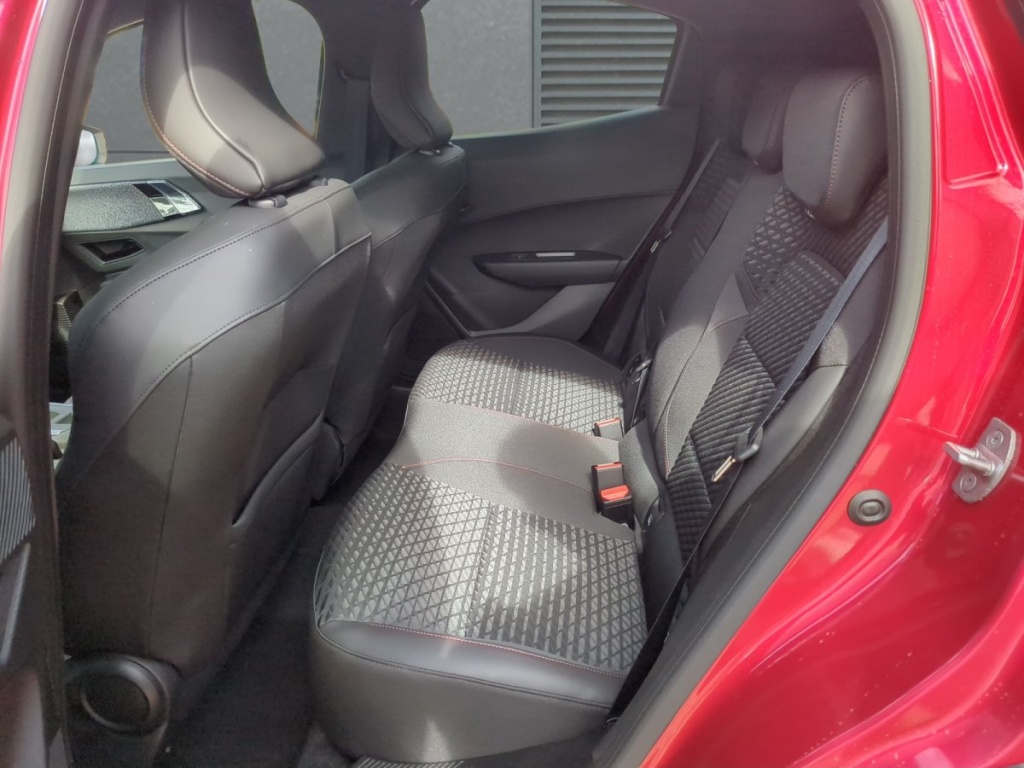 RENAULT Clio Techno TCe 115 - ref: 7-70078 - Photo 6