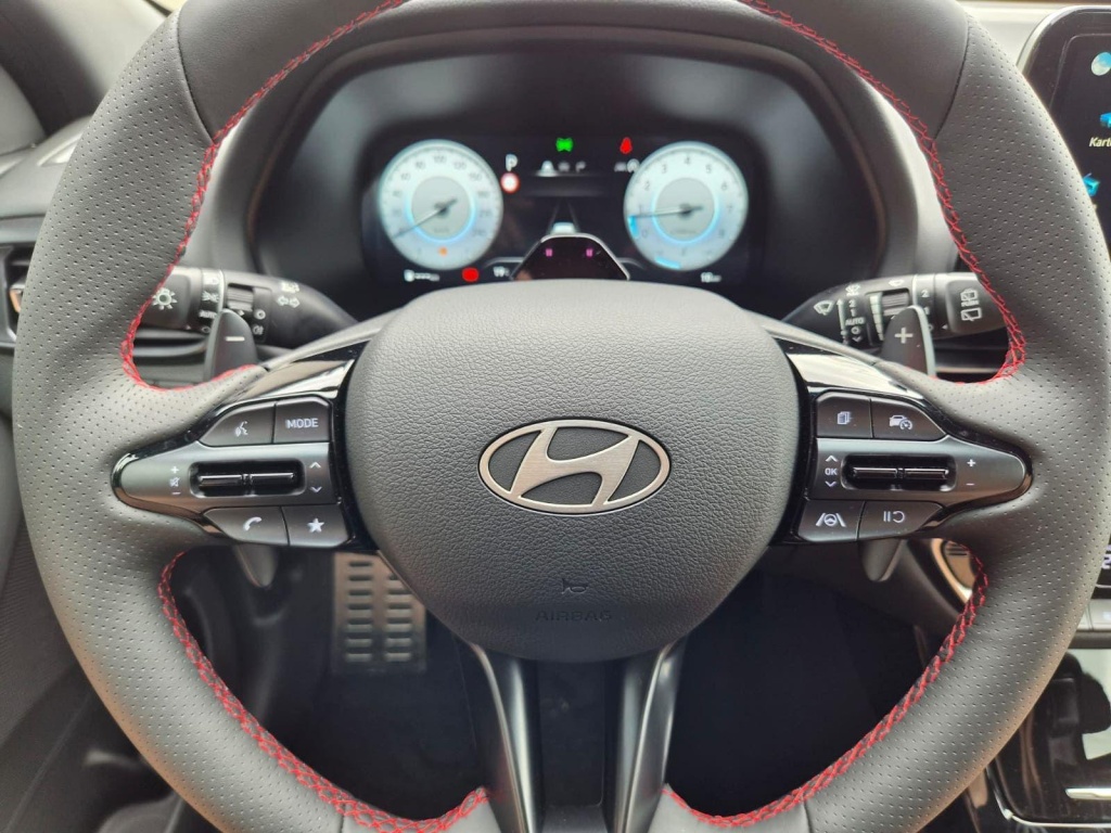 HYUNDAI i30 N-Line 1.6 Gasoline 150hp - ref: 7-70106 - Photo 15