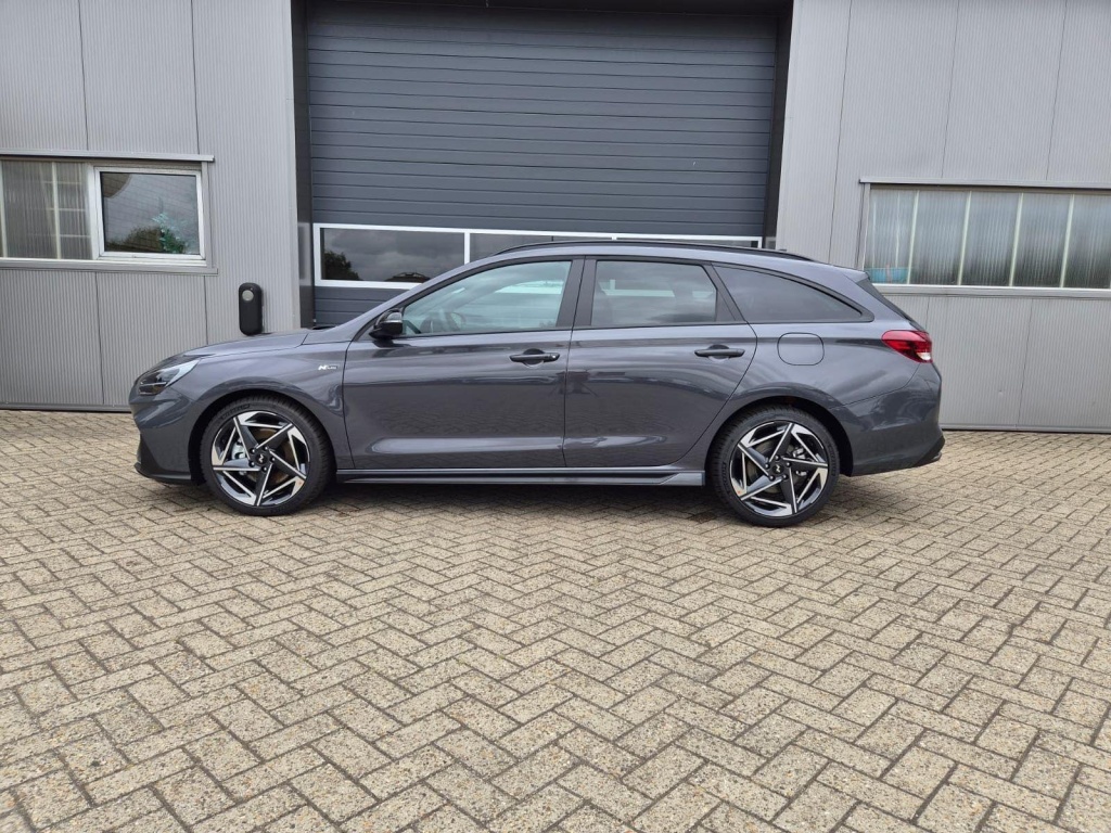 HYUNDAI i30 N-Line 1.6 Gasoline 150hp - ref: 7-70106 - Photo 3