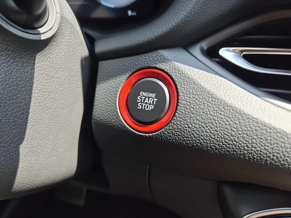 HYUNDAI i30 N-Line 1.6 Gasoline 150hp - ref: 7-70108 - Photo 16