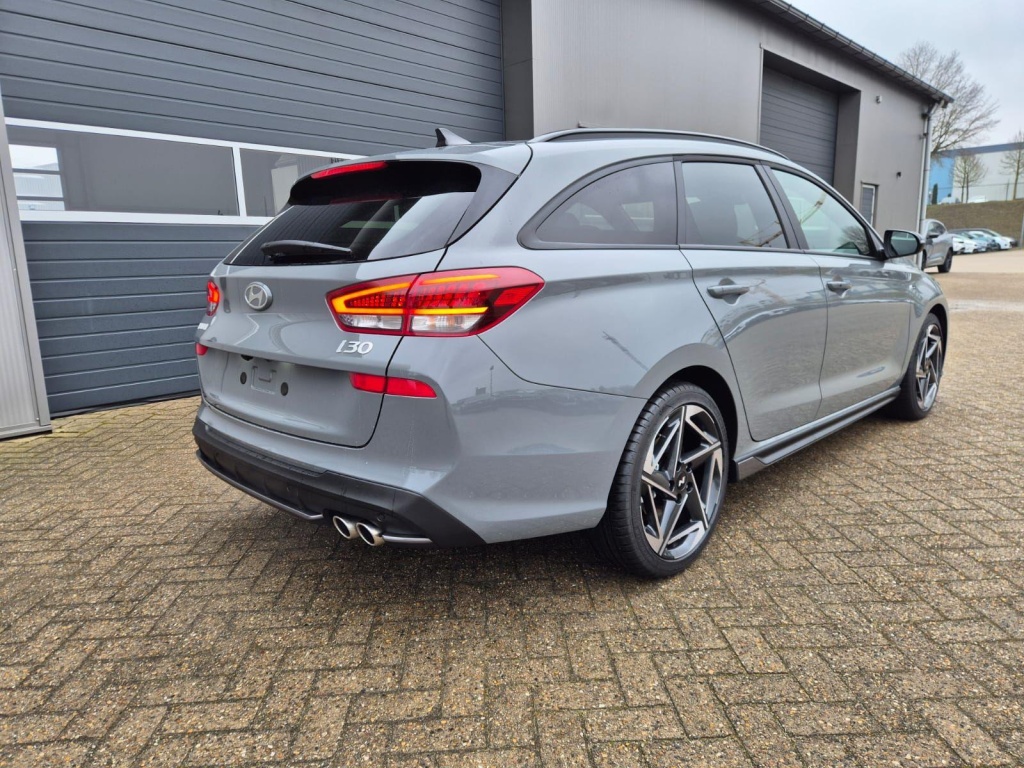 HYUNDAI i30 N-Line 1.6 Gasoline 150hp - ref: 7-70109 - Photo 5