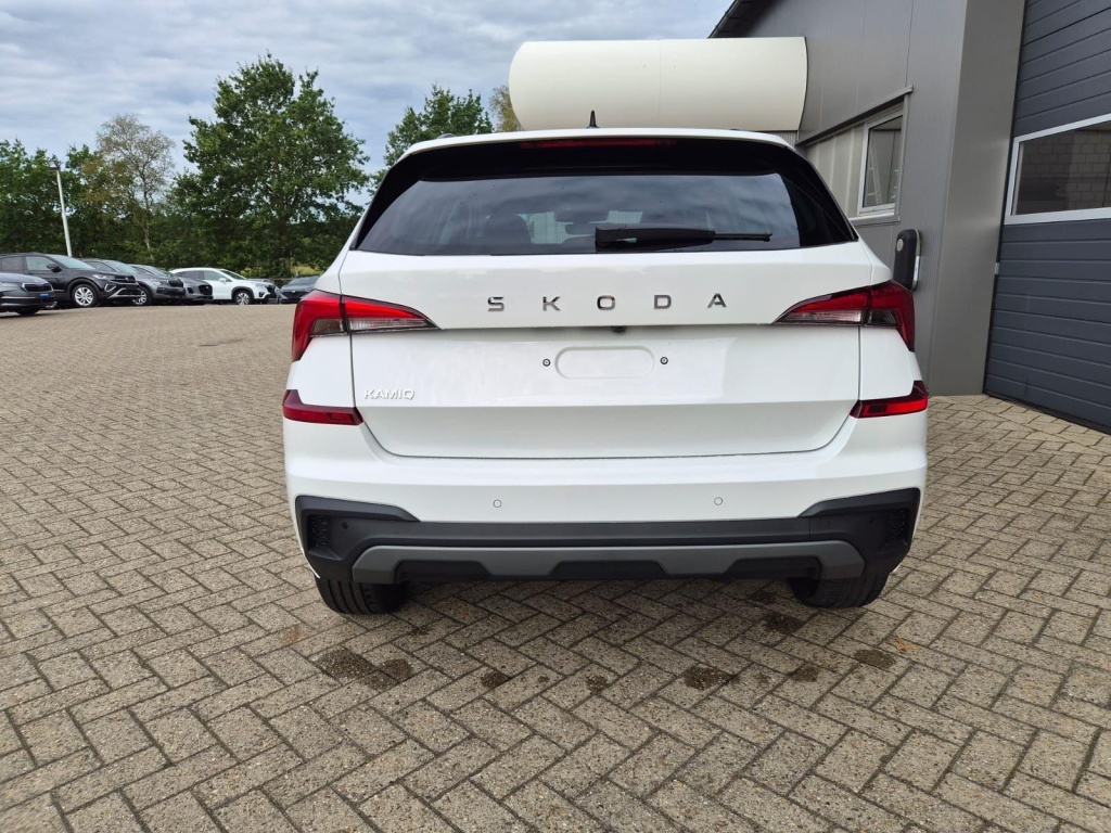 SKODA Kamiq Selection 1.5 Gasoline 150hp DSG - ref: 7-70110 - Photo 4
