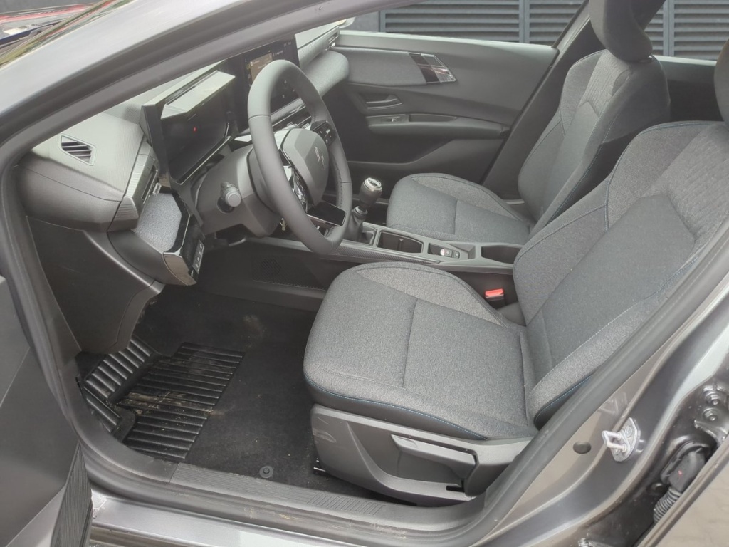 RENAULT Clio Evolution 1.2 TCe 84 kW (TCe 115) - ref: 7-70160 - Photo 4