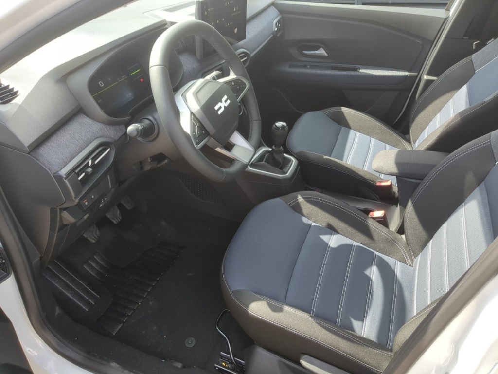 DACIA Sandero Journey TCe 100 - ref: 7-70235 - Photo 4