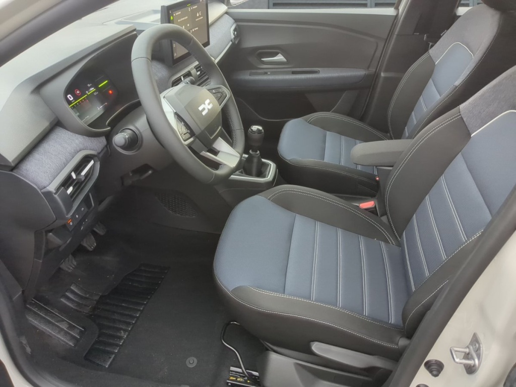 DACIA Sandero Journey LPG 120 - ref: 7-70324 - Photo 4