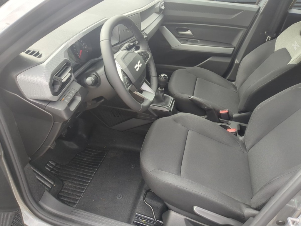 DACIA Duster Essential 1.0 TCe 100 LPG (74 kW) - ref: 7-70328 - Photo 4