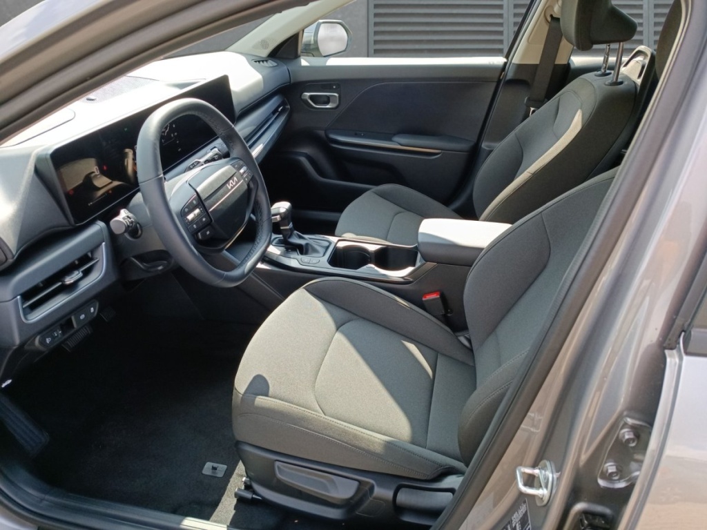 KIA K4 Spin/Vision 1.6 Turbo 150PS 7DCT - ref: 7-70332 - Photo 4