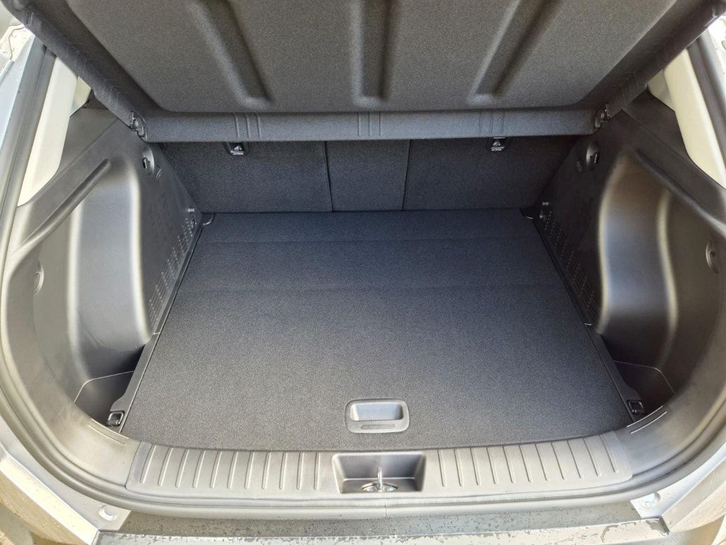HYUNDAI Kona Trend 1.6 Gasoline 150hp - ref: 7-70338 - Photo 9
