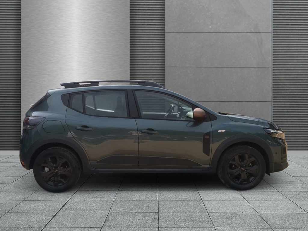 DACIA Sandero Extreme TCe 110 - ref: 7-70462 - Photo 2