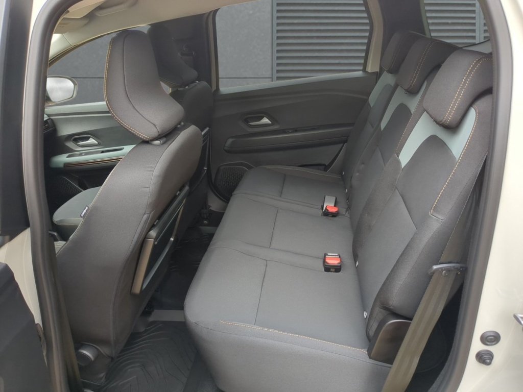 DACIA Jogger Extreme 7-Sitzer LPG 120 auto - ref: 7-71168 - Photo 6