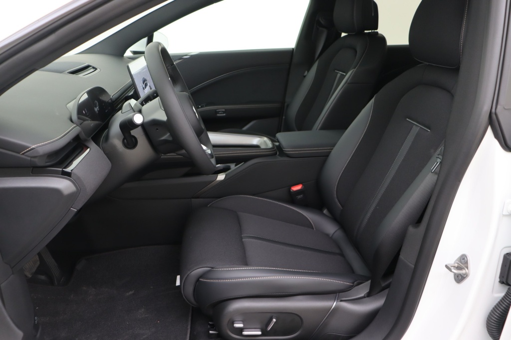 ZEEKR 7GT Core Business Edition 75 kWh 421 hp RWD - ref: 7-71194 - Photo 13