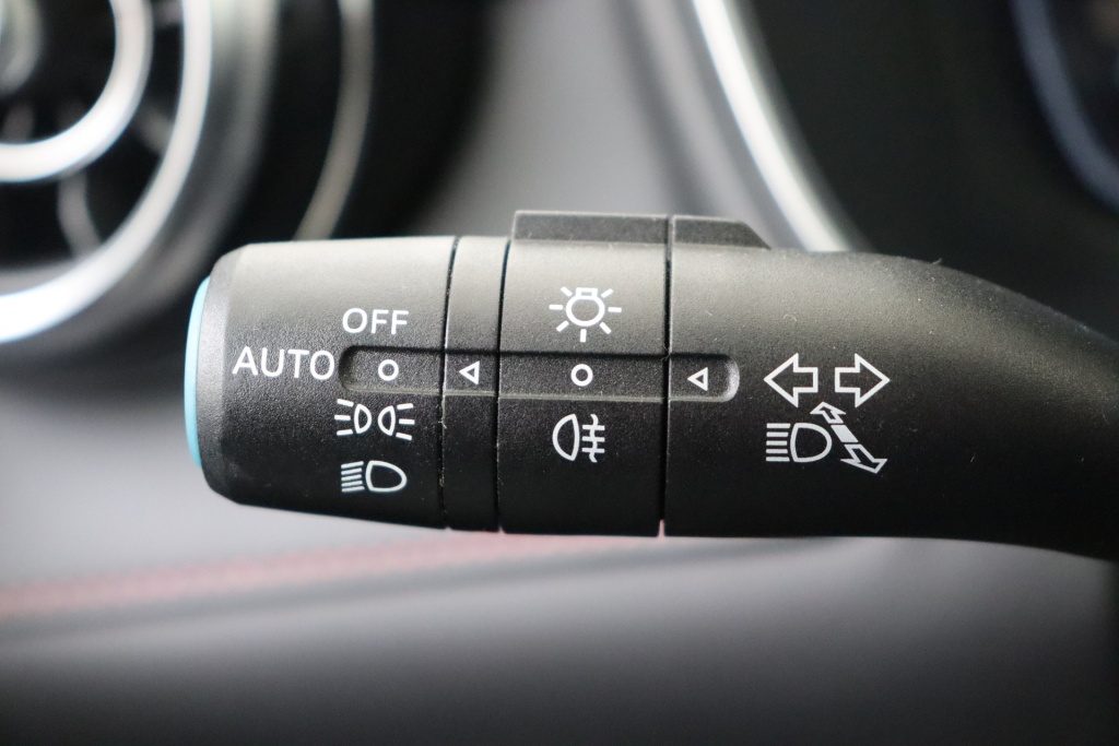 MG EHS Luxury PHEV 1.5 6AT 2WD - ref: 7-71208 - Photo 18