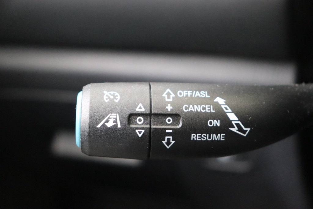 MG EHS Luxury PHEV 1.5 6AT 2WD - ref: 7-71209 - Photo 19