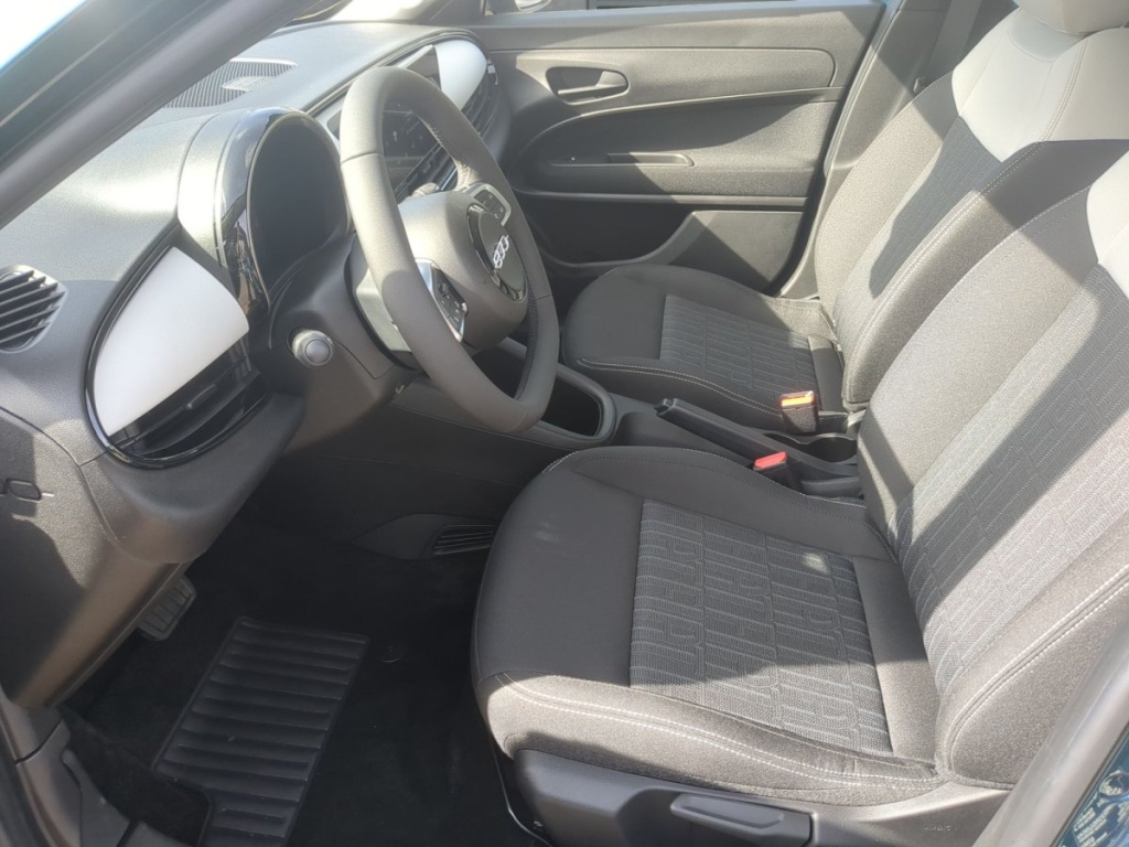 FIAT 600 Pop Mild-Hybrid 81 kW 1.2 110 PS eDCT Automatik - ref: 7-71380 - Photo 4