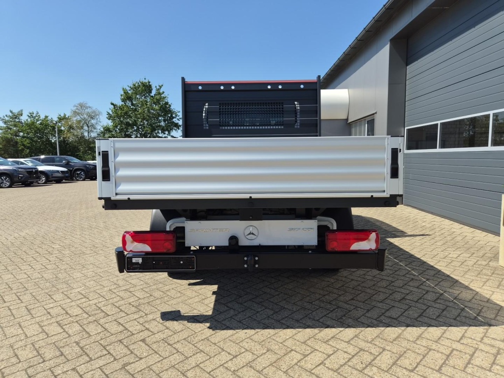 MERCEDES Sprinter 317 Pritsche Doppelkabine L2 2.0 Diesel 170hp - ref: 7-71688 - Photo 4