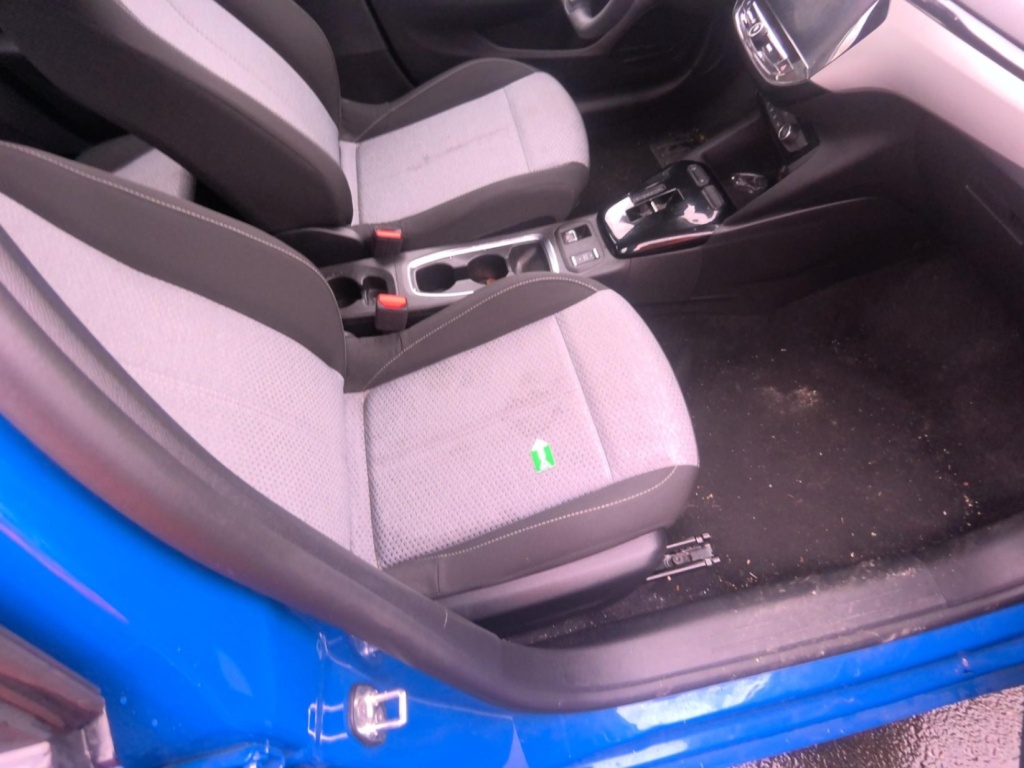 OPEL Corsa Edition 1.2 Turbo 100ch BVA - ref: 7-72028 - Photo 9