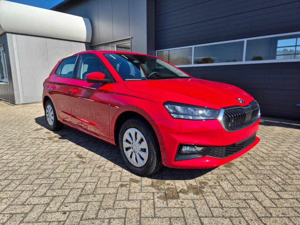 SKODA Fabia Selection 5-türig 1.0 Gasoline 95hp - ref: 7-72058 - Photo 6