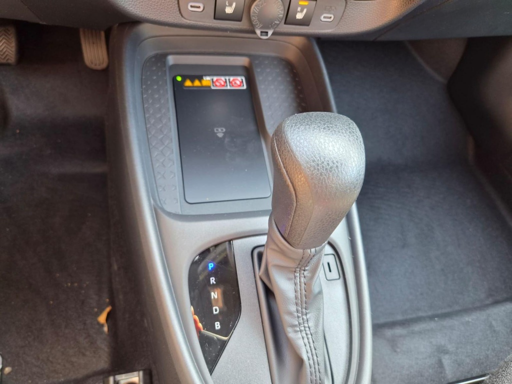 TOYOTA Aygo X X Pure 1.5 Hybrid Electric/Gasoline 116hp - ref: 7-72107 - Photo 19
