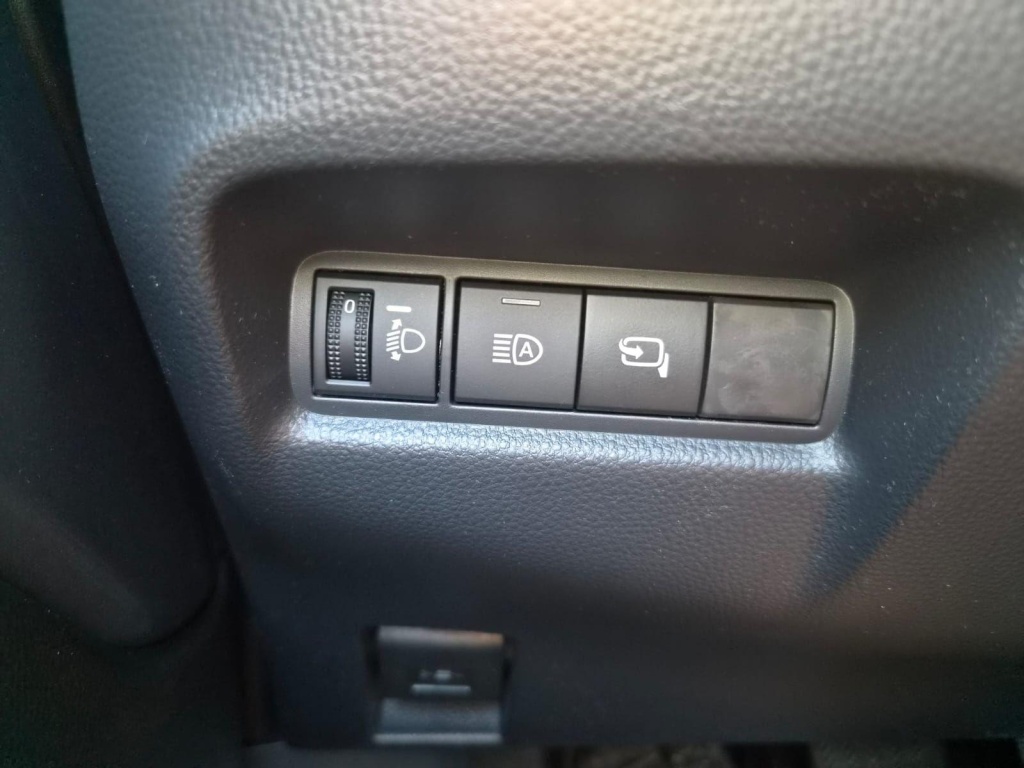 TOYOTA Aygo X X Pure 1.5 Hybrid Electric/Gasoline 116hp - ref: 7-72131 - Photo 14