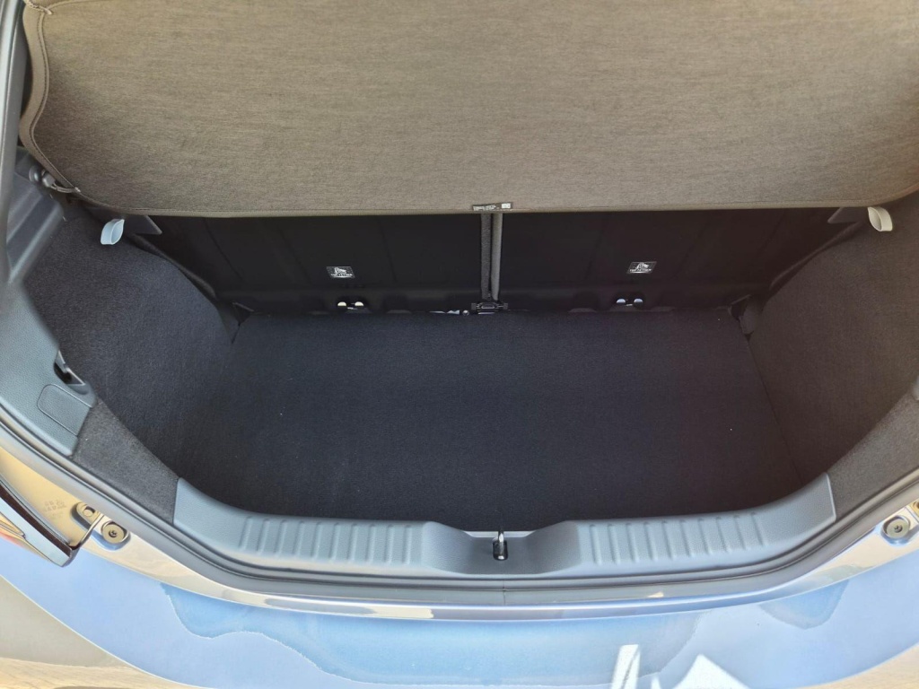 TOYOTA Aygo X X Pure 1.5 Hybrid Electric/Gasoline 116hp - ref: 7-72131 - Photo 9