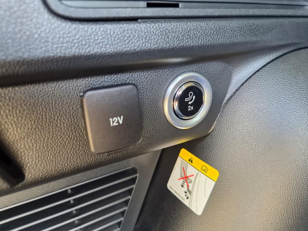 FORD Kuga Titanium 2.5 Plug-in Hybrid Gasoline 242hp - ref: 7-72190 - Photo 12